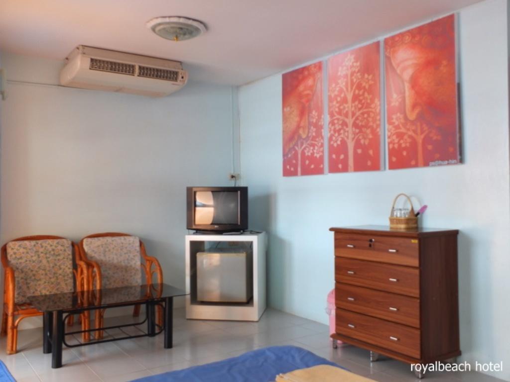 Royal Beach Guest House Hua Hin Room photo